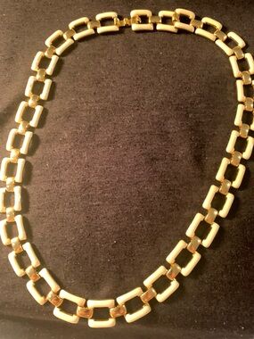 Gold and Cream Link Necklace - Women's Fashion Jewelry